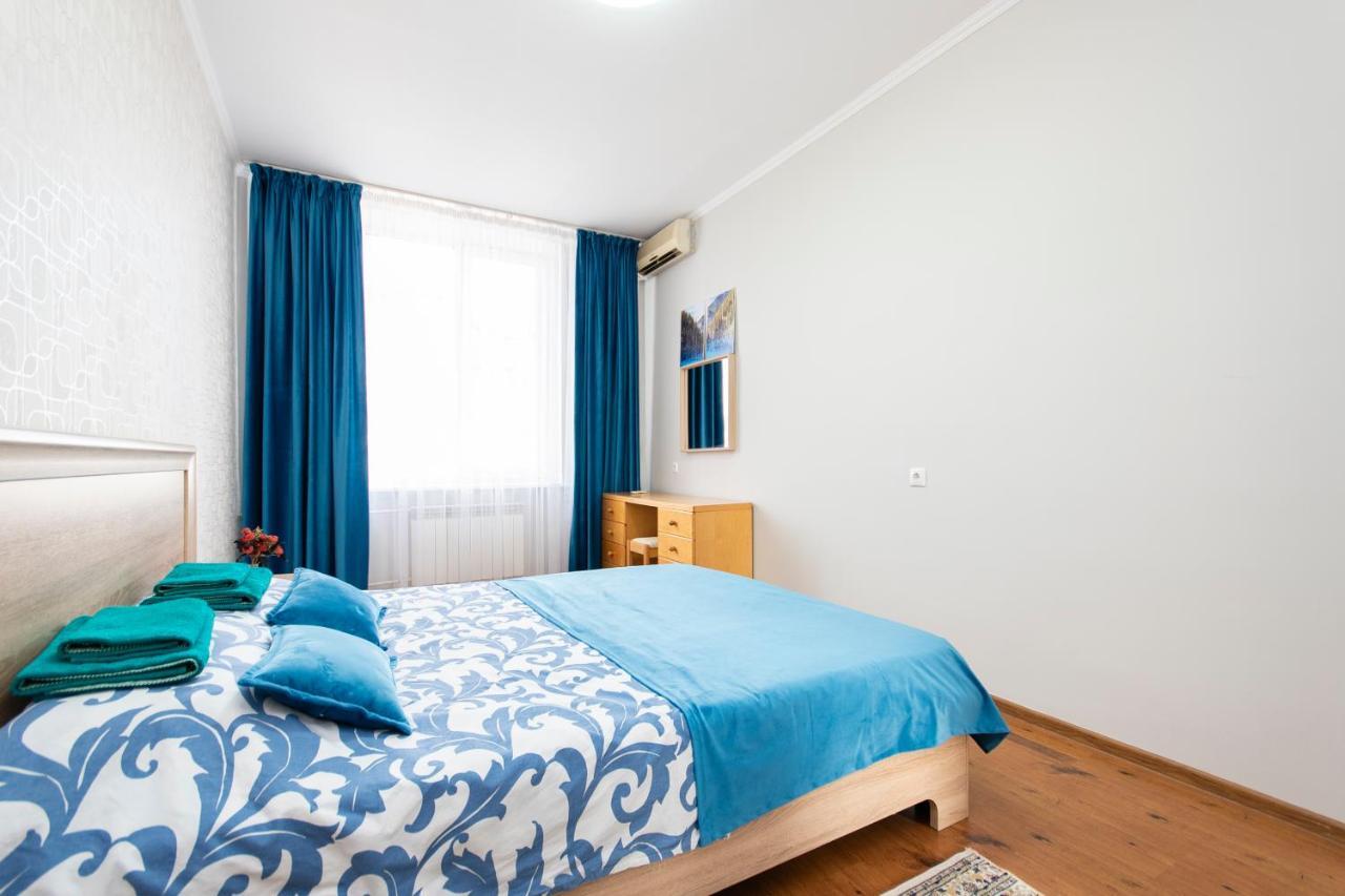 Comfortable Apartment In The Golden Square. Almaty Esterno foto